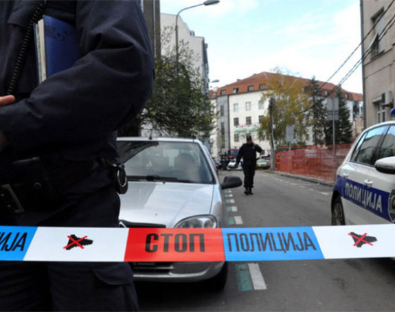 Beograd: Polio zgradu benzinom