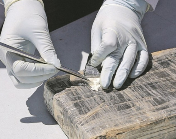 УХАПШЕНИ СРБИ: Заплијењено 800 килограма дроге