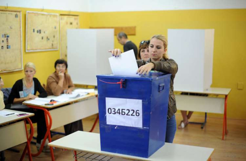 Ugljevik: Do 16 h glasalo 57,44% birača