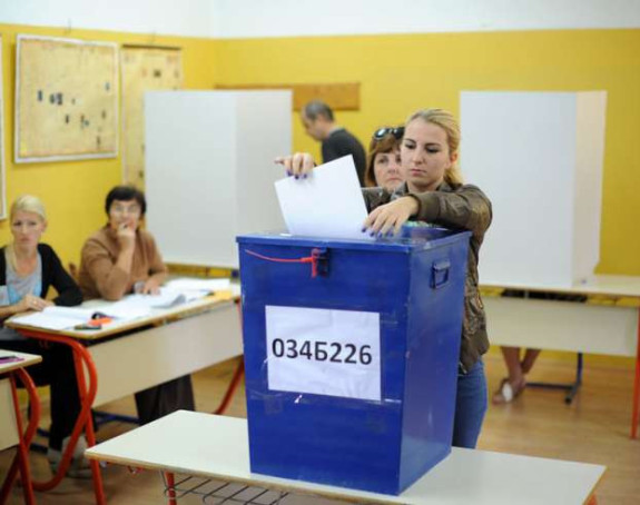 Ugljevik: Do 16 h glasalo 57,44% birača