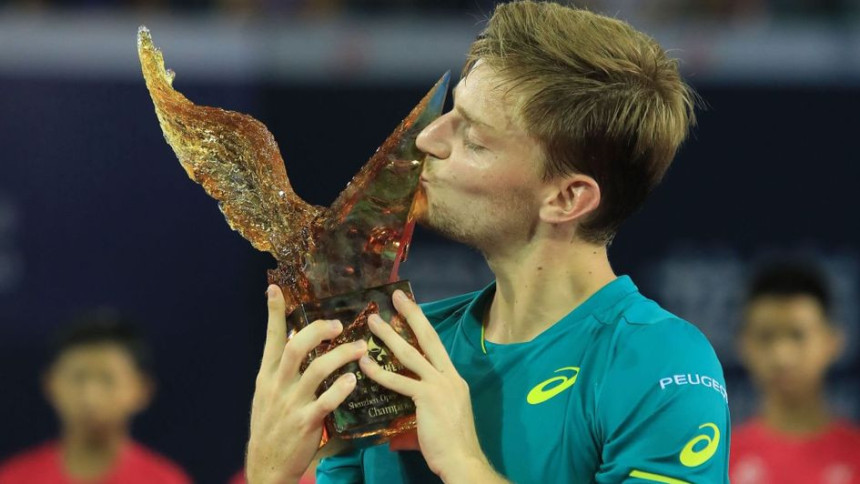 Gofanu titula u Šenženu, Istominu u Čengduu!