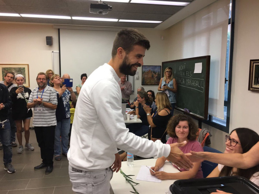 Da li će Katalonac Pike opet igrati za Španiju?