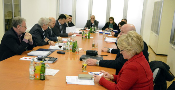 Upravni odbor o povećanju akciza