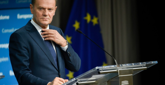 Tusk poziva na smirivanje stanja 