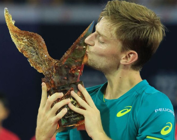Gofanu titula u Šenženu, Istominu u Čengduu!