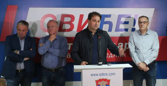 Lukač iznosi notorne laži