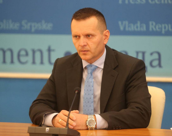 Nove laži i podmetanja Dragana Lukača: Uhapšeni Radić nije povjerenik SDS-a