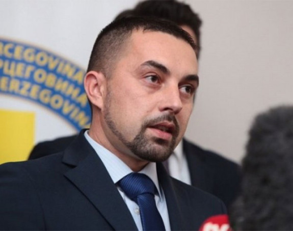 Referendum: Vojnik u uniformi bez kazne