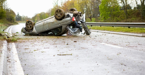 Jedno lice mrtvo, povrijeđeno dete