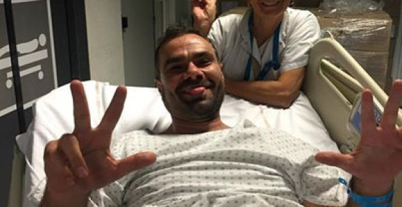 Фотографија охрабрења: Ђукановић је боље!