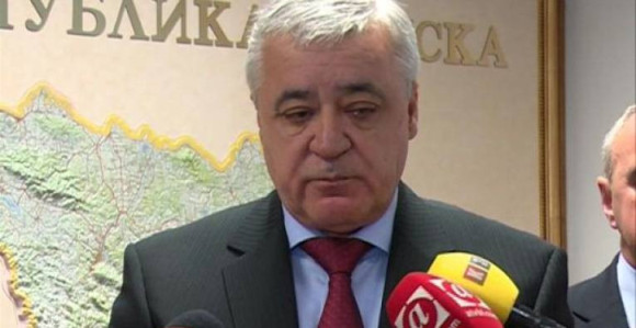 Glupo je svoju nemoć dokazivati