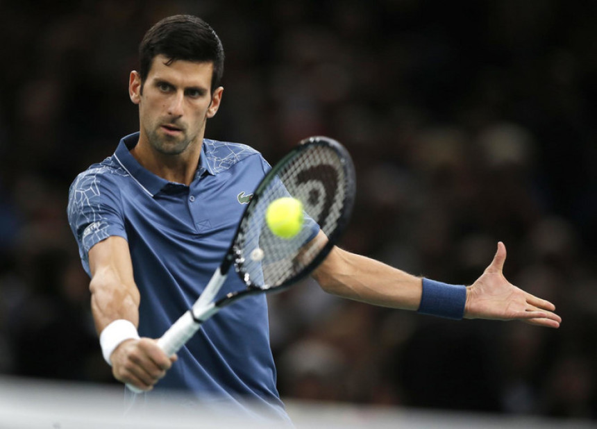 Novak Đoković grabi ka trofeju 