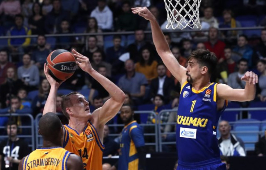 EL: Raspoloženi Šved donio prvu pobjedu Himkiju!