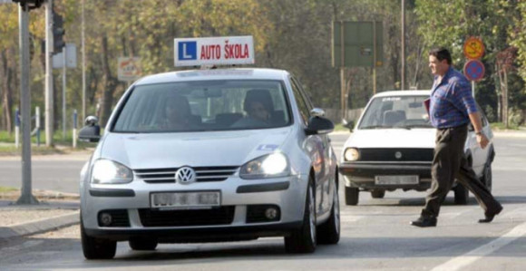 Stižu "paprene" cijene obuke?