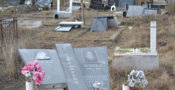 Đakovica: Srbi neće izlaziti na groblja