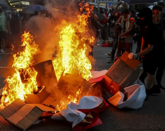 Hongkong: Žestoki sukobi policije i demonstranata