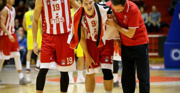 Minimalne šanse da Mitrović zaigra protiv Žalgirisa!