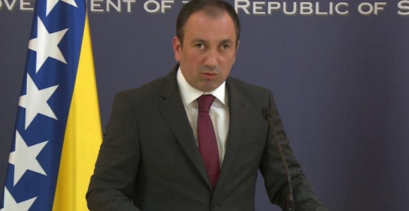 "Hodžaj ne brini o Srpskoj i BiH"