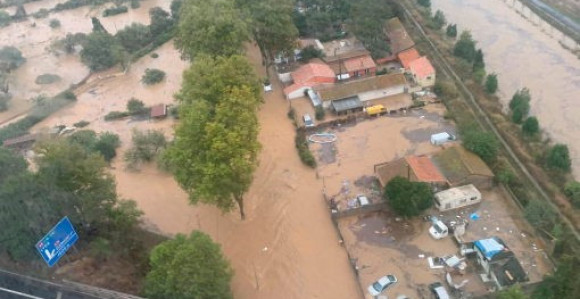 Француска: Шест особа страдало у поплавама