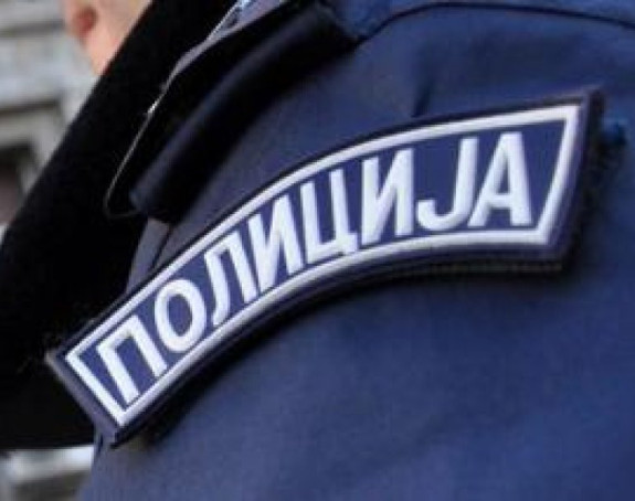 Voz za Bar udario automobil kod Valjeva