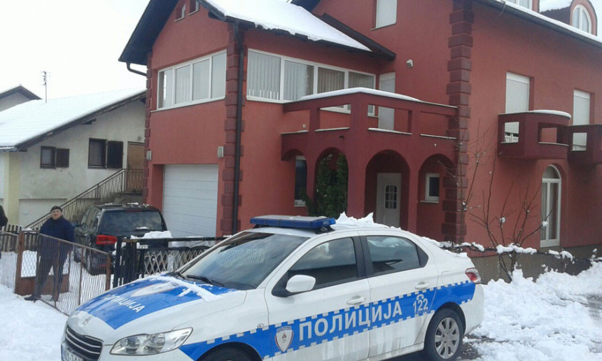 Banjaluka: Raznio se bombom, troje ranio
