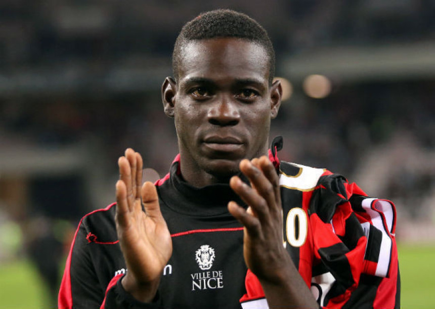 Napoli razmišlja o Baloteliju!