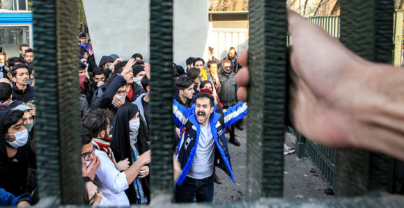 Proglašen kraj nereda u Iranu