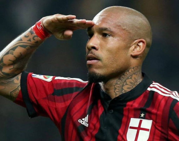 Svi u Kinu, on ode u Holivud!