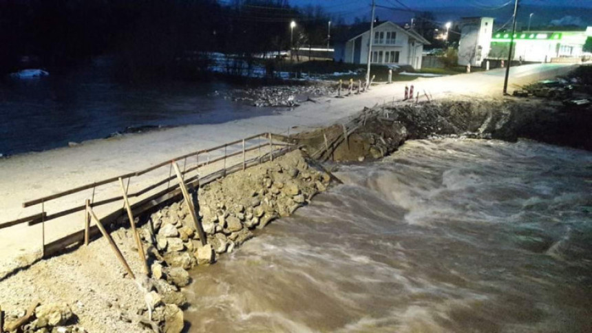 Bugojno: Izlila se rijeka Vrbas 