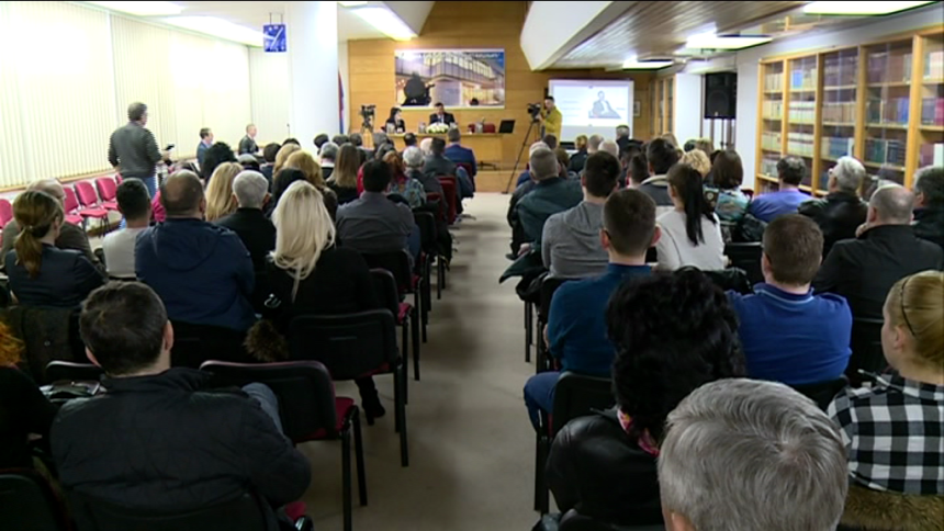 Promocija knjige: Prodana demokratija