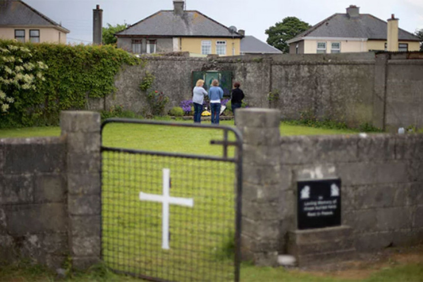 Масовна гробница мале дјеце у Ирској