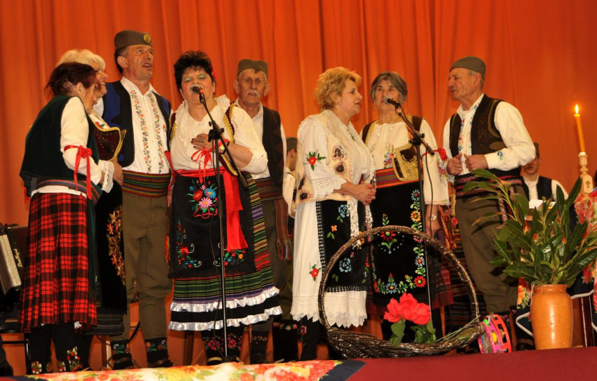 Jabuke su dar za jedan poljubac