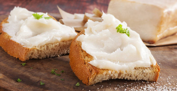 Da li je svinjska mast zaista zdravija od putera?