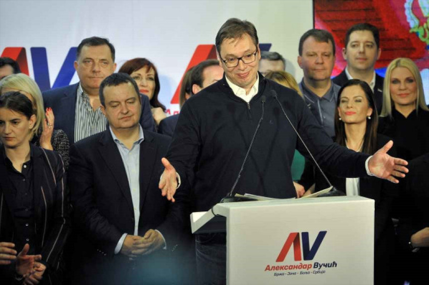 Kako Dodik može pogledati Vučića