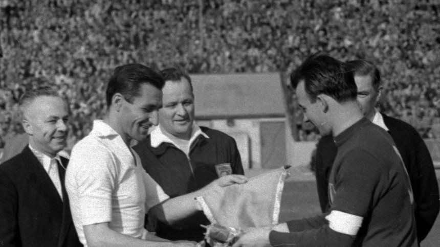 Сјећања - На данашњи дан: Зашто Звезда и Реал нису играли финале Купа шампиона 1957. године?!