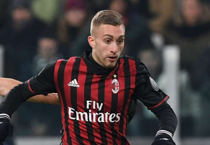 Reakcija na San Siru - Milan bi da zadrži Deulofeua!