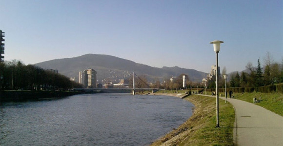 Из ријеке Босне извучено тијело