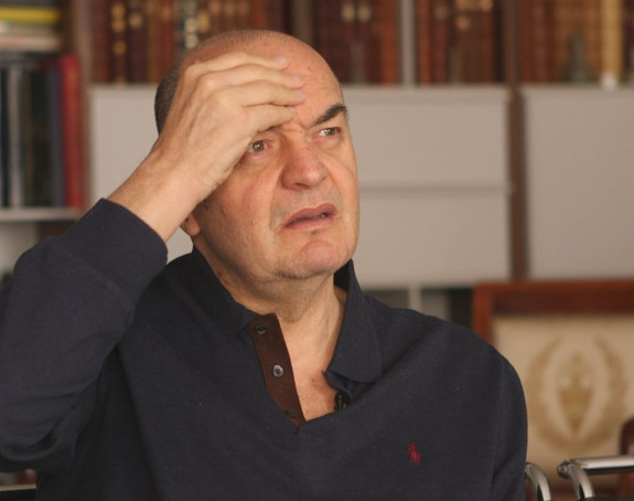 Vujošević: Pa, nosite se u pi*** materinu! Svi zajedno!