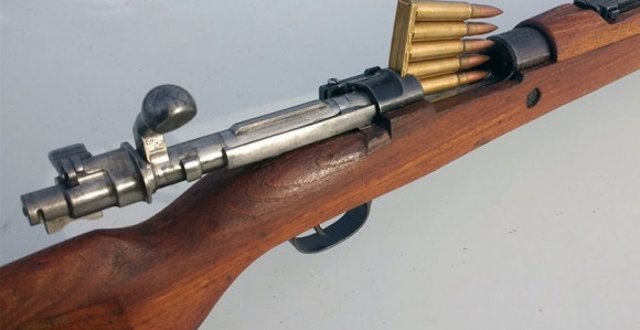 Pucao iz puške, pa uhapšen