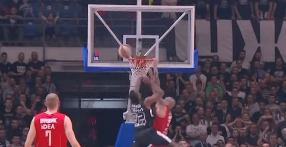 Priča: Čuvari obruča i crno-bijela Fortuna...