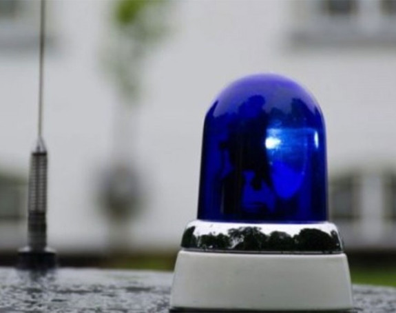 Lažni policajac presreo vozača