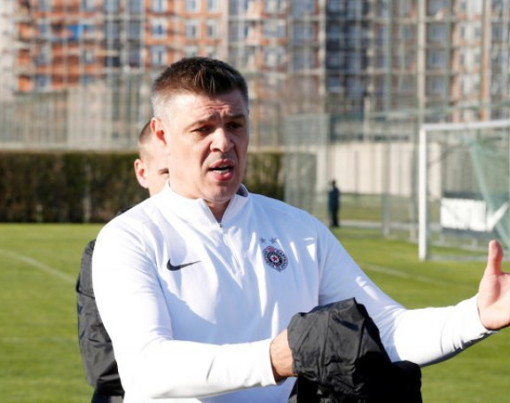 "Savo, daj ostavku!"