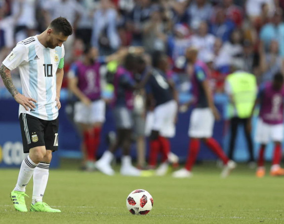 "Ne dajete Mesiju da ide, a ne valja vam!"