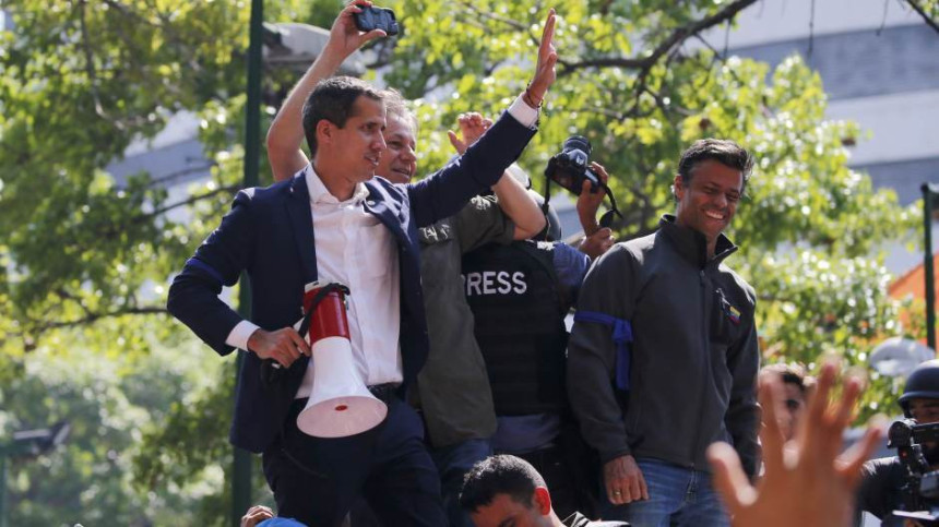 Guaido: Vojska da napusti Madura