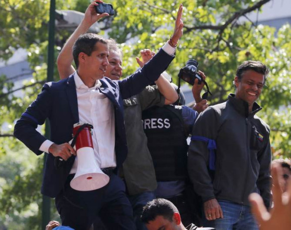 Guaido: Vojska da napusti Madura