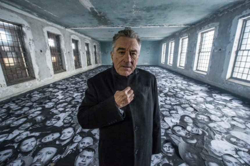 Robert De Niro u filmu o migrantima