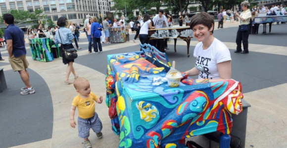 Širom Njujorka biće postavljeno 60 ukrašenih klavira