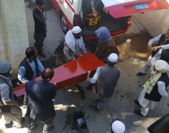 Na sahrani 12 osoba poginulo