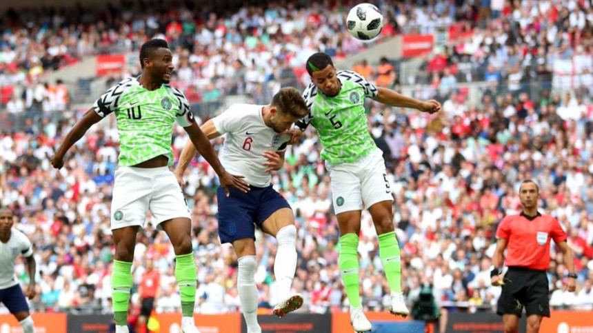 Neubjedljivi Englezi bolji od "retro" Nigerijaca!