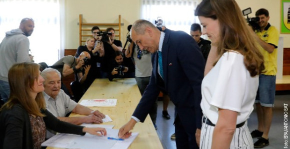 Janez Janša pobjednik izbora 